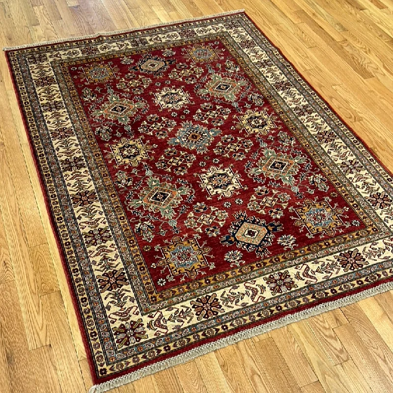 how to choose carpet warmth-Kaoud Rugs 5.7X8 Rectangle RED ANT. KAZAK Area Rug